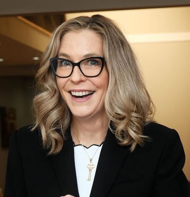 Carolyn Cooper-McOuatt Profile Picture